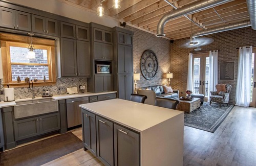 McMinnville House | Rooftop on Main Street, Downtown McMinnville