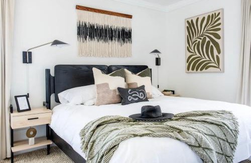 Virginia Highland House | Rook's Corner