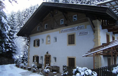 San Nicolo d'Ega Apartment | Room 3 on the 1st floor with space-saving fold-away bed and shower/WC (WITHOUT kitchen)