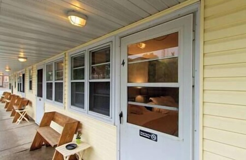 Montello Apartment | Room 4, Kozy Rest Motel