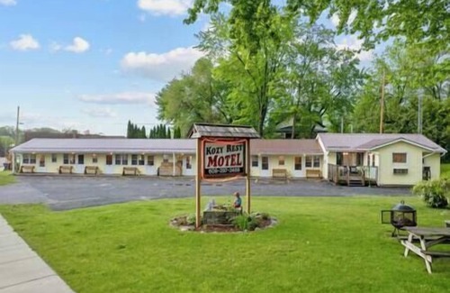 Montello Apartment | Room 4, Kozy Rest Motel