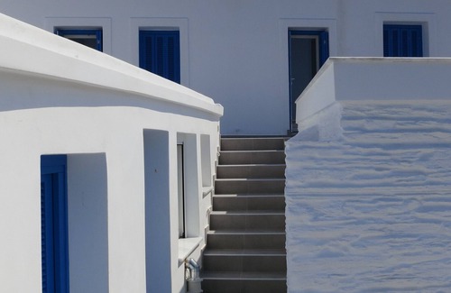 Pitrofos House | Room-andoni's House in Pitrofos Andros i