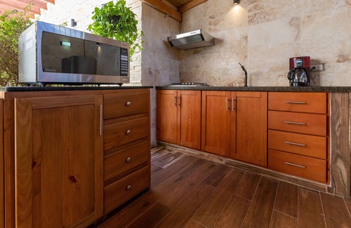 Villas Ana Maria House | Room-central 1bd and Bth With Common Pic