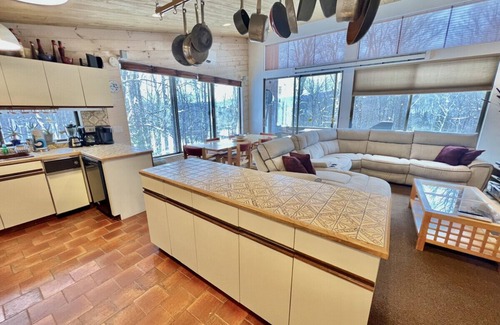 Forest Farms House | Room for the whole family!