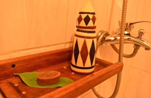 Musanze House | Room in B&B - Amahoro Guest House Triple Room With Shared Bathroom