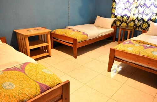 Musanze House | Room in B&B - Amahoro Guest House Triple Room With Shared Bathroom
