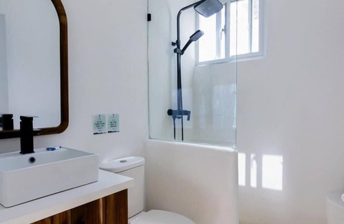 Las Canas House | Room in Guest Room - Oceanfront Suite With Kitchenette Stunning Views & Secluded Luxury