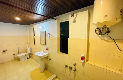 Chakrata Cabin | Room On The Roof By Himalayan Eco Lodges