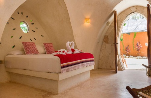 Soliman Bay Cabin | Room-unique Jungle Dome Ik