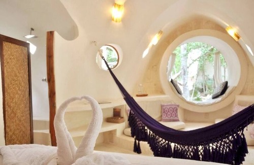 Soliman Bay Cabin | Room-unique Jungle Dome Kaa