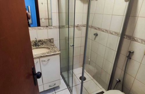 Santa Monica Apartment | Room with private bathroom in a complete apartment