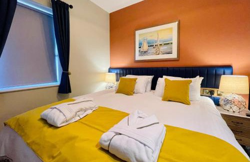 Gosport Hotel | Rooms at Haslar Marina
