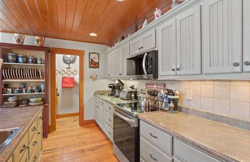 Double Springs House | Roost: 5 BR, 5.5 BA House in Double Springs, Sleeps 20