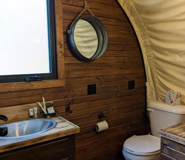 Putnam Hall House | Rooterville Animal Sanctuary