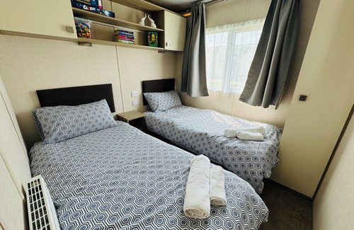 Wimborne House | Rosa - Bournemouth Holiday Home