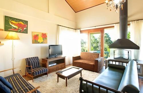 Vale das Colinas House | Rosa Casa Familiar da Colina