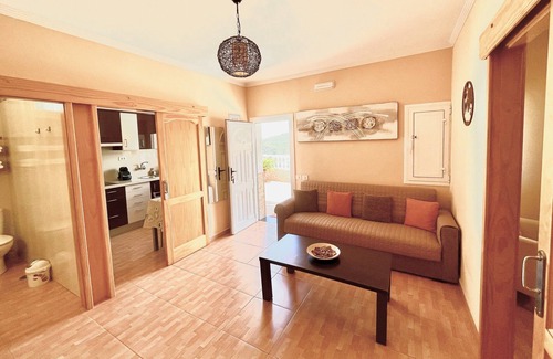 Teror Apartment | Rosalia house. Apartment with mountain views.