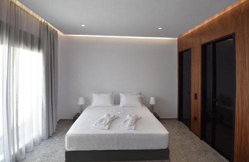 Tinos Apartment | Rose n Stone, Queen, Luxury Houses