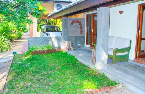 Negombo Apartment | Roseberry Cottage