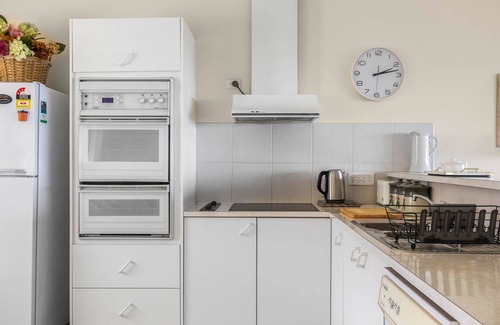 Encounter Bay House | Rosetta House - 6 Clive Ave, Encounter Bay