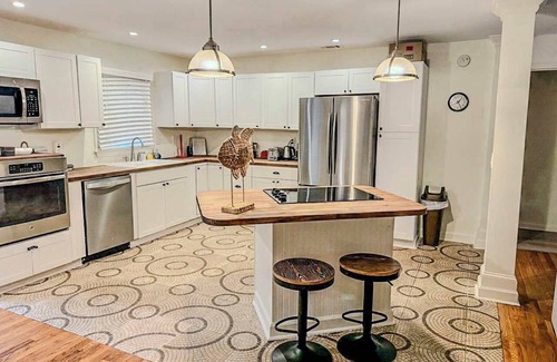 Roswell House | Roswell Adventure 3BR House, Family Getaway