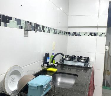 Itanhanga House | Rota 21 - Casal e Individual - Próximo da Barra da Tijuca