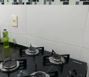 Itanhanga House | Rota 21 - Casal e Individual - Próximo da Barra da Tijuca