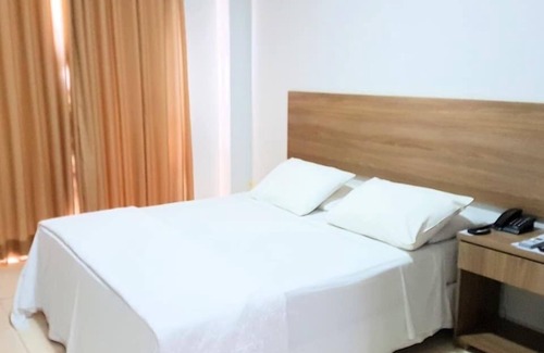 Quirinopolis Hotel | Rota Hoteis