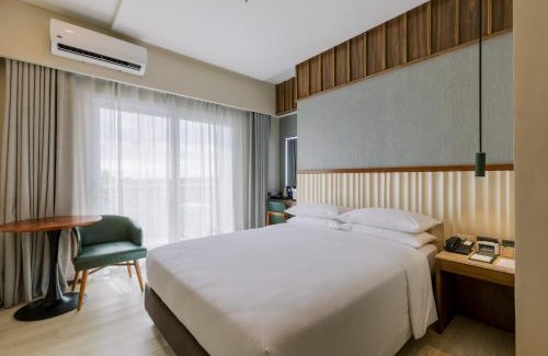 Bacolod Hotel | Roy's Hotel and Convention Center