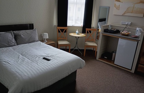 Walton on the Naze Hotel | Royal Albion Walton