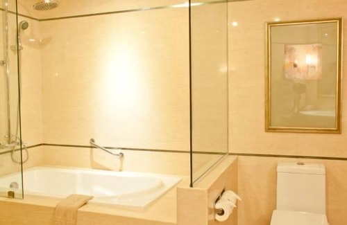 Ozamiz Hotel | Royal Garden Hotel