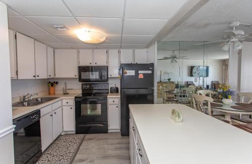 Garden City Apartment | ROYAL GARDEN RESORT603, condo