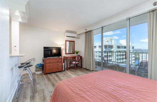 Waikiki Apartment | Royal Garden Waikiki - Wyndham Resort