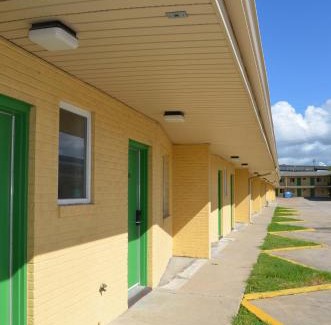 Desire Area Hotel | Royal Inn Of New Orleans