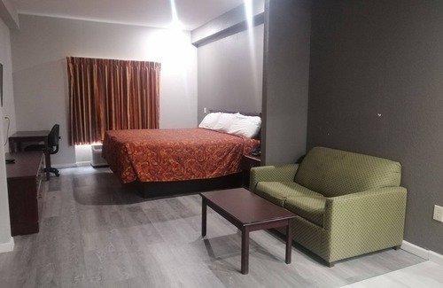 Jonesboro Hotel | Royal Inn & Suite