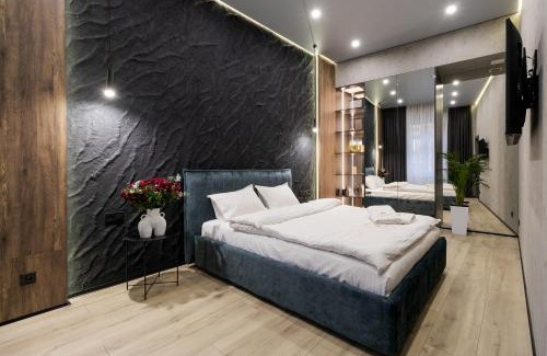 Lviv City Center Apartment | Royal jacuzzi apartment on Kostyushka 16