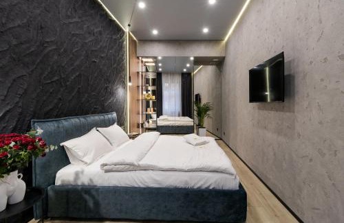 Lviv City Center Apartment | Royal jacuzzi apartment on Kostyushka 16