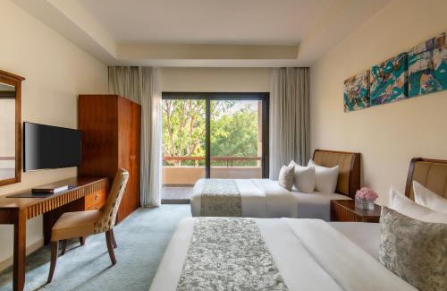 Sharma Resort | Royal L'azure Resort