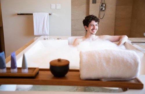 Legian Kaja Villa | Royal Suites at The Bandha