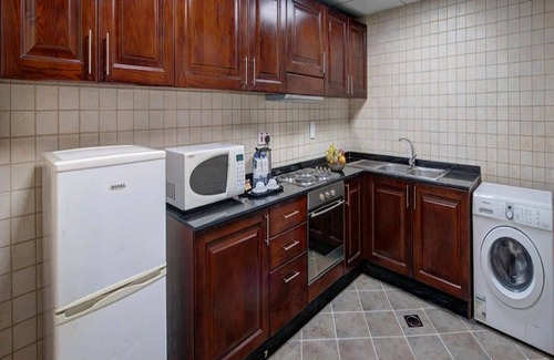 Sharjah Hotel | Royal Tulip Dancenter Suites Sharjah