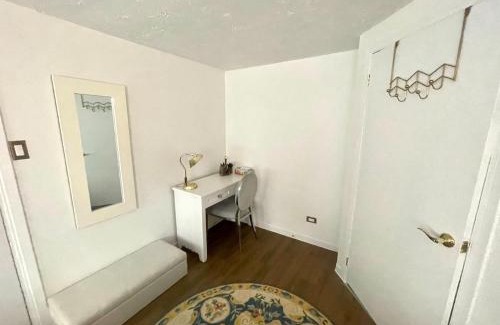 Desjardins Apartment | Royal View Frontenac Balconies 6 bedrooms 15 guests