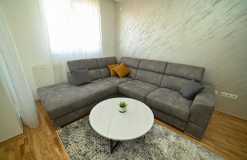 Bijeljina Apartment | RP Lux stan na dan