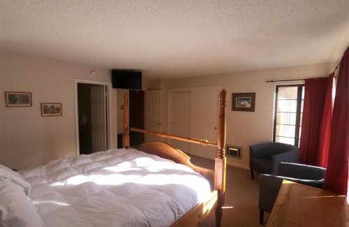 June Lake Apartment | Rr-interlaken 09