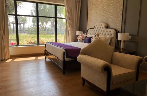 Sukkur Hotel | RT Grace Hotel