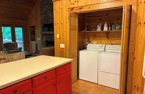 Wiley House | Ruby Cabin at Splendor Mountain