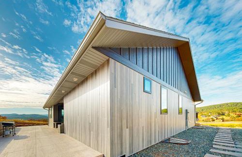 Sturgis House | Ruddy's Cabins