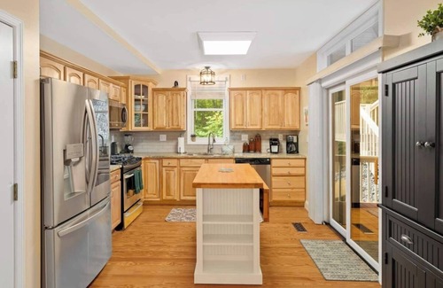 Lake Lure House | Rumbling Bald Amenities House Great Views Golf Cart Hot Tub