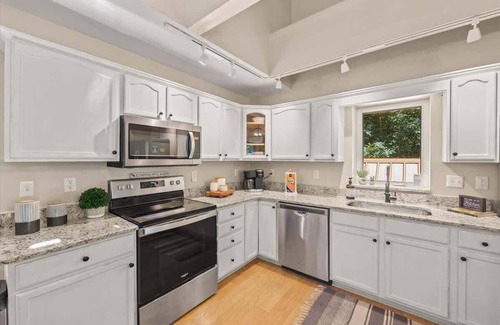 Baxter House | Run the Waters