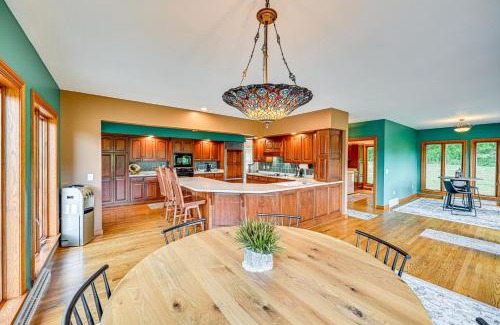 Somerdale House | Rural and Private Dover Retreat Close to Wineries!