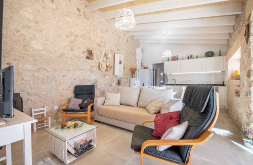 Petra Villa | Rural Finca "Son Pusseta" with a Pool